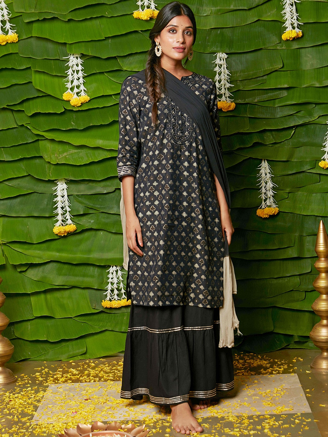 

RAISIN Floral Printed Thread Work Pure Cotton Kurta with Sharara And Dupatta, Black