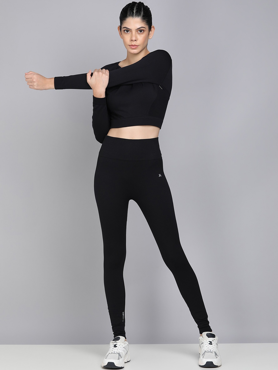 

KOBO High-Rise Anti-slip Technology Sport Top & Tights Tracksuit, Black