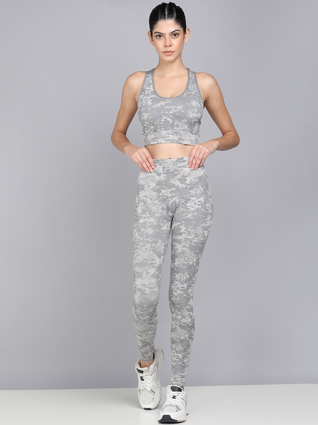 

KOBO Abstract Printed Sport Bra & Tights Tracksuit, Grey melange