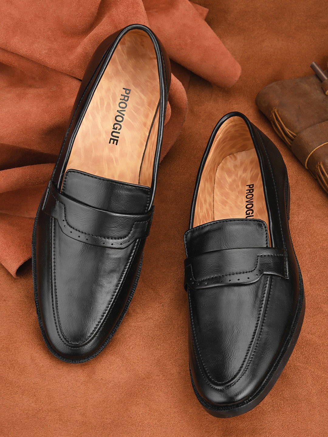 

Provogue Men Lightweight Slip-On Loafers, Black