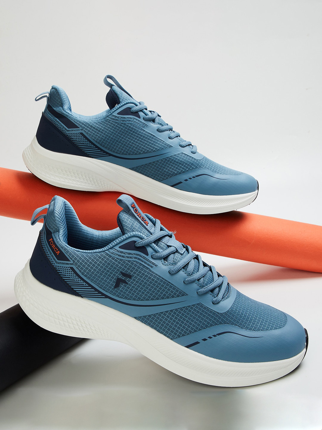 

Forca by Lifestyle Men Textured Contrast Sole Sneakers, Teal