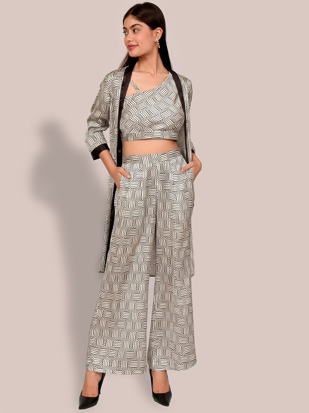 

Justin Whyte Printed Top & Trouser With Jacket, White