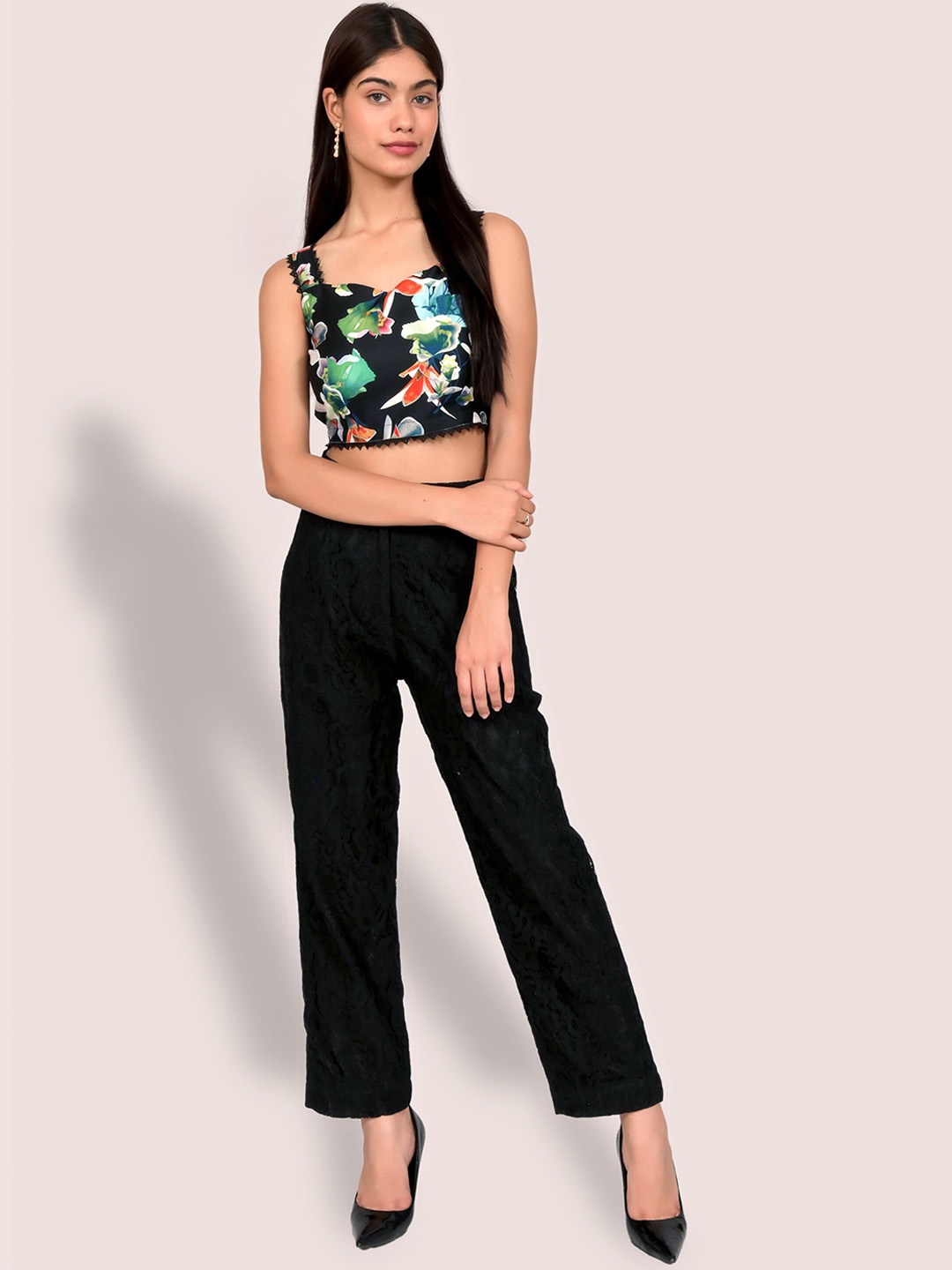 

Justin Whyte Floral Printed Laced Top With Trouser, Black