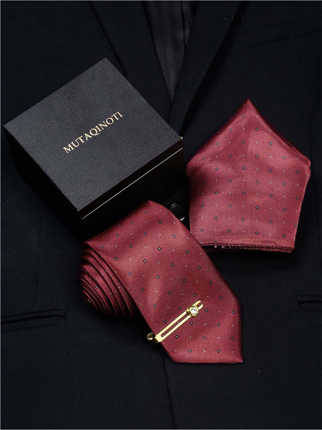 

MUTAQINOTI Set Of 3 Geometric Printed Necktie Accessory Gift Set, Red