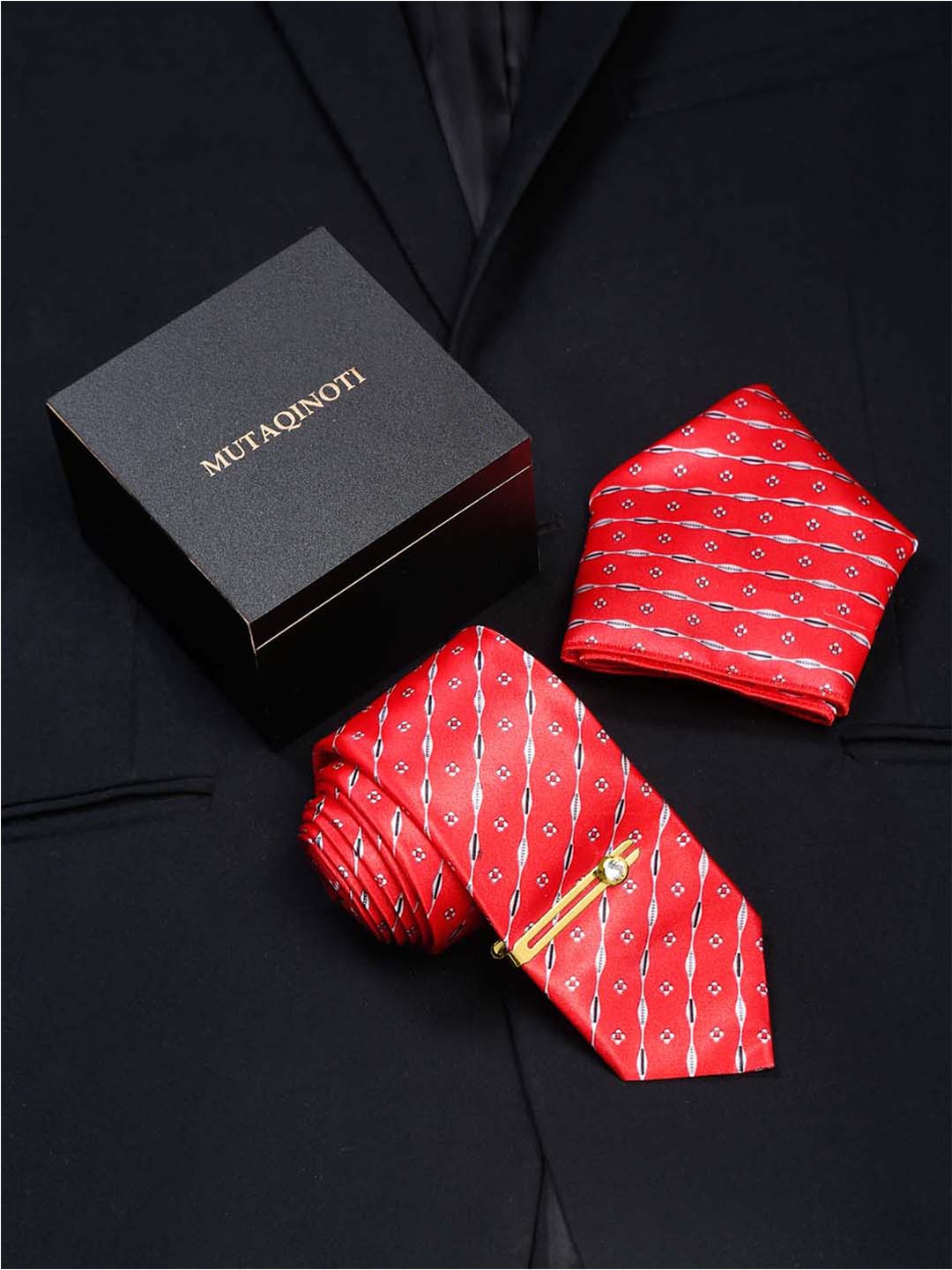 

MUTAQINOTI Men Printed Accessory Gift Set, Red