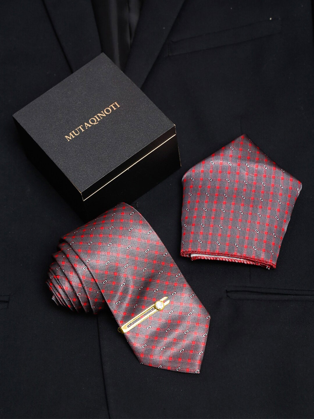 

MUTAQINOTI Set Of 3 Square Silk Blend Necktie Accessory Gift Set, Red