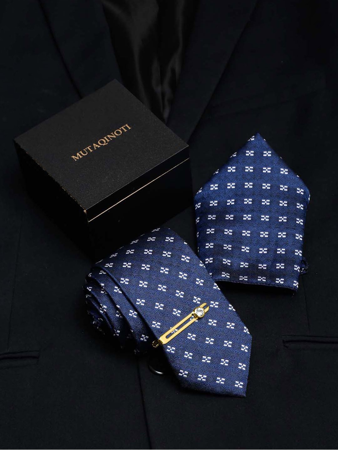 

MUTAQINOTI Men Checkered Silk Accessory Gift Set, Blue
