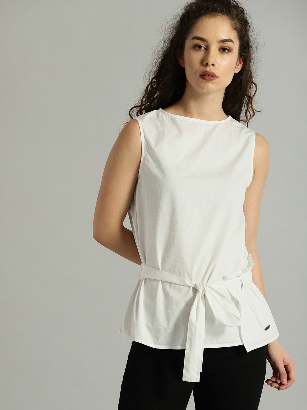 

Roadster Women White Solid Pure Cotton Top