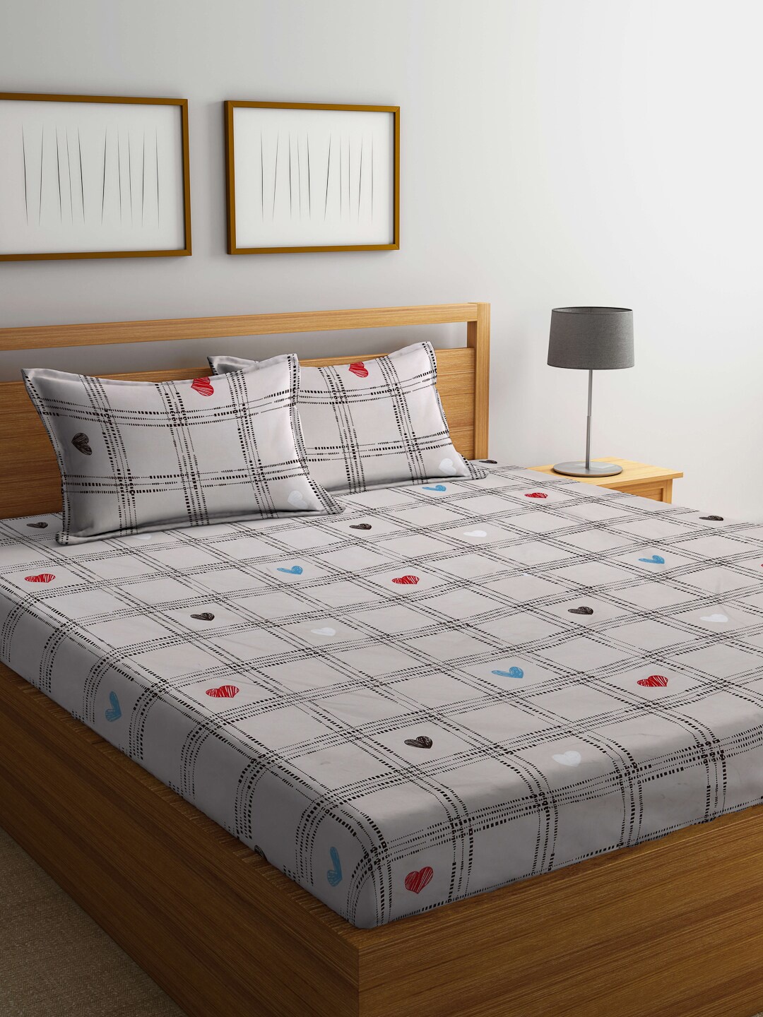 

KLOTTHE White Printed 300 TC Fitted Double King Bedsheet With 2 Pillow Covers
