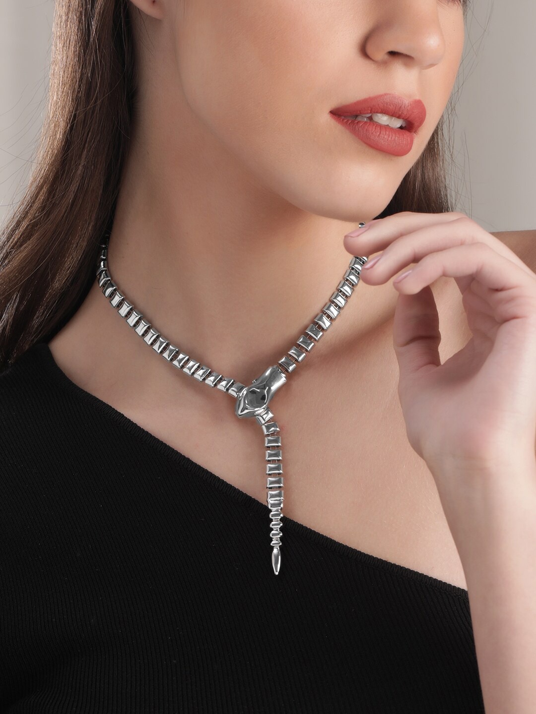 

Rubans Voguish Stainless Steel Rhodium-Plated Necklace, Silver