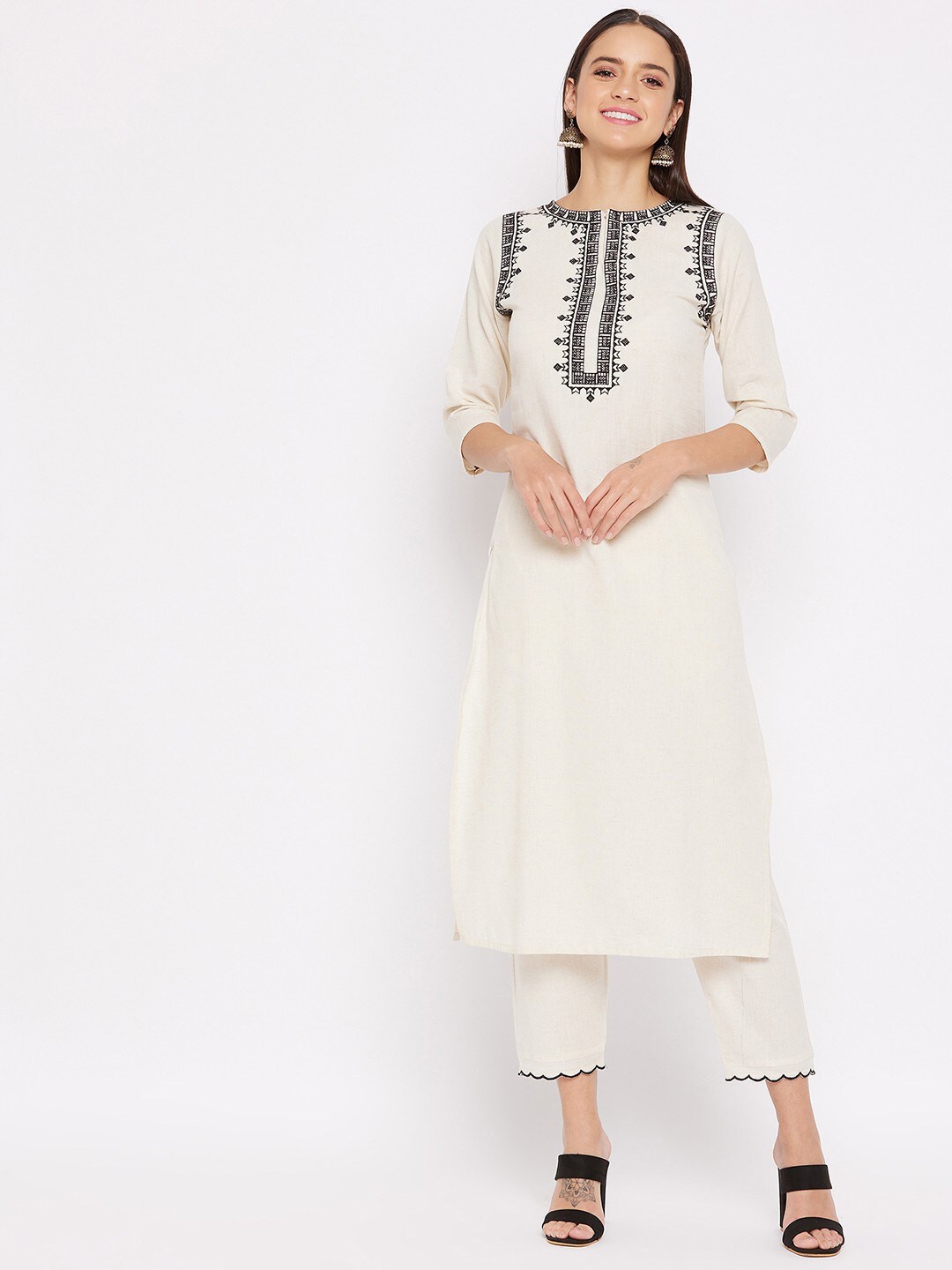 

FAVRIZ Ethnic Motifs Embroidered Kurta With Trousers, White