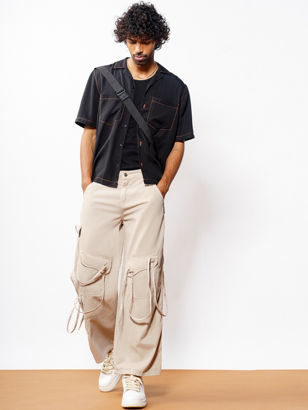 

FREAKINS Men Cream-Coloured Wide Leg High-Rise Mildly Distressed Jeans