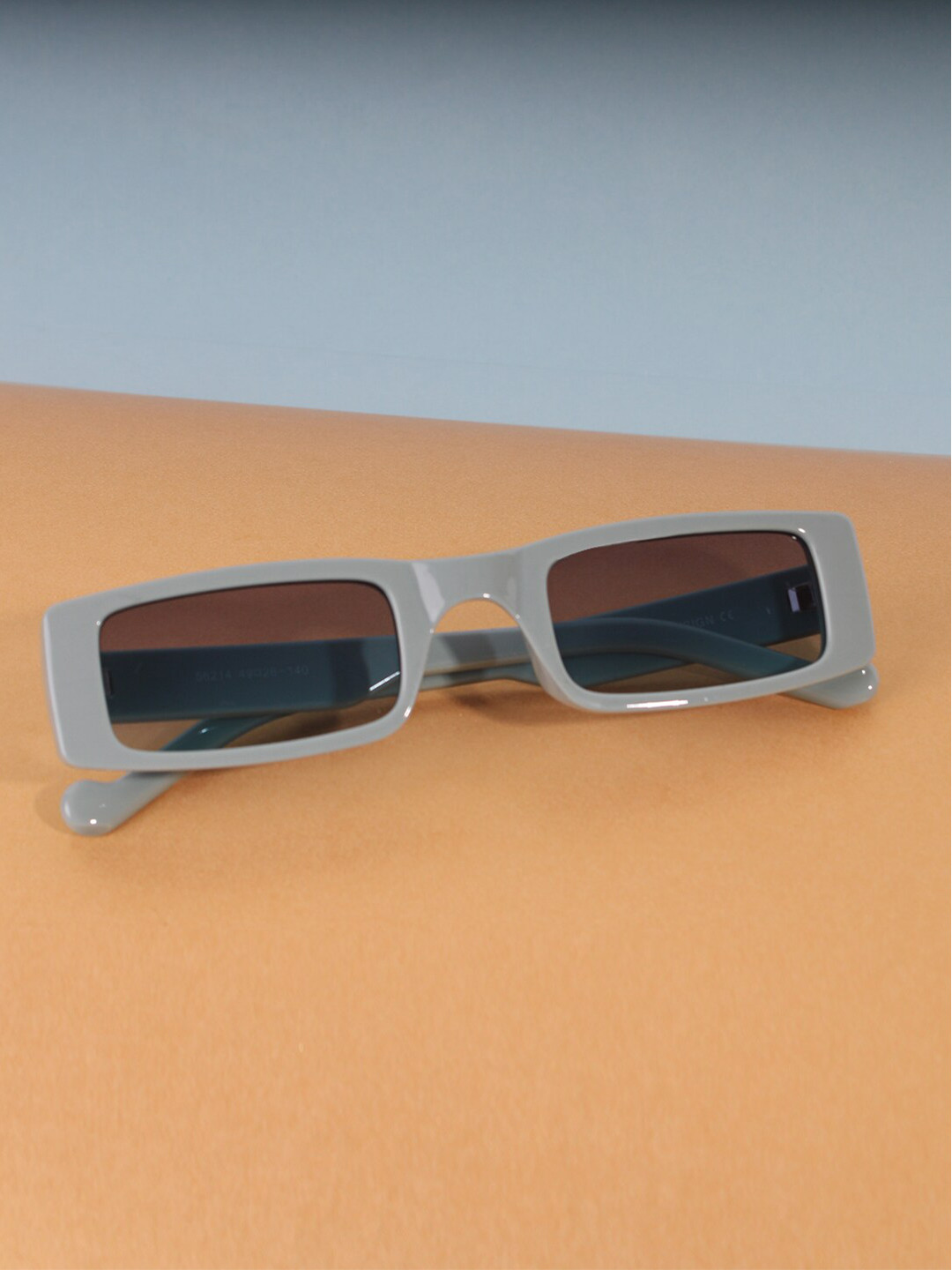 

QUIRKY Unisex Rectangle UV Protected Lens Sunglasses, Blue