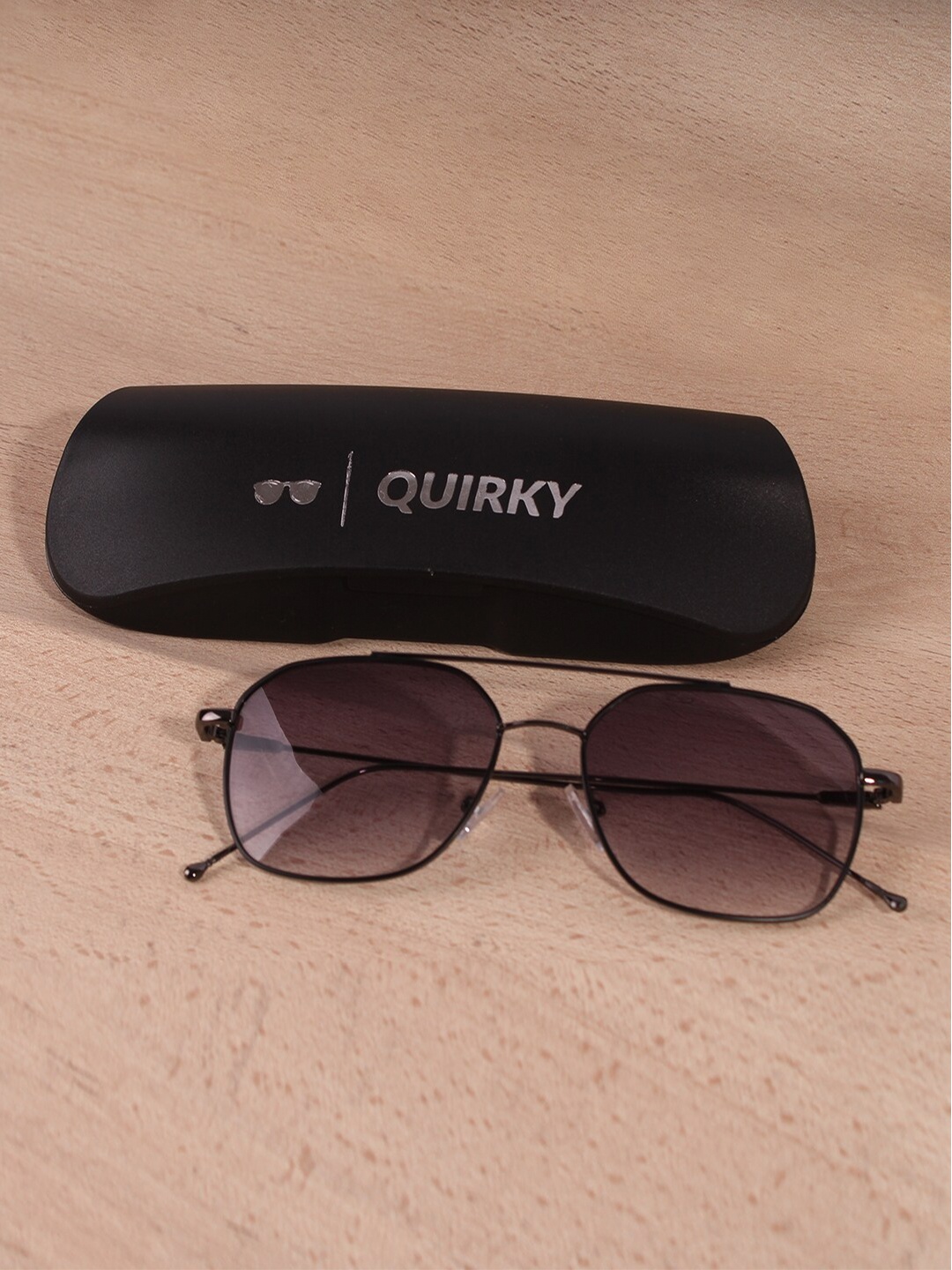 

QUIRKY Unisex Aviator UV Protected Lens Sunglasses, Grey