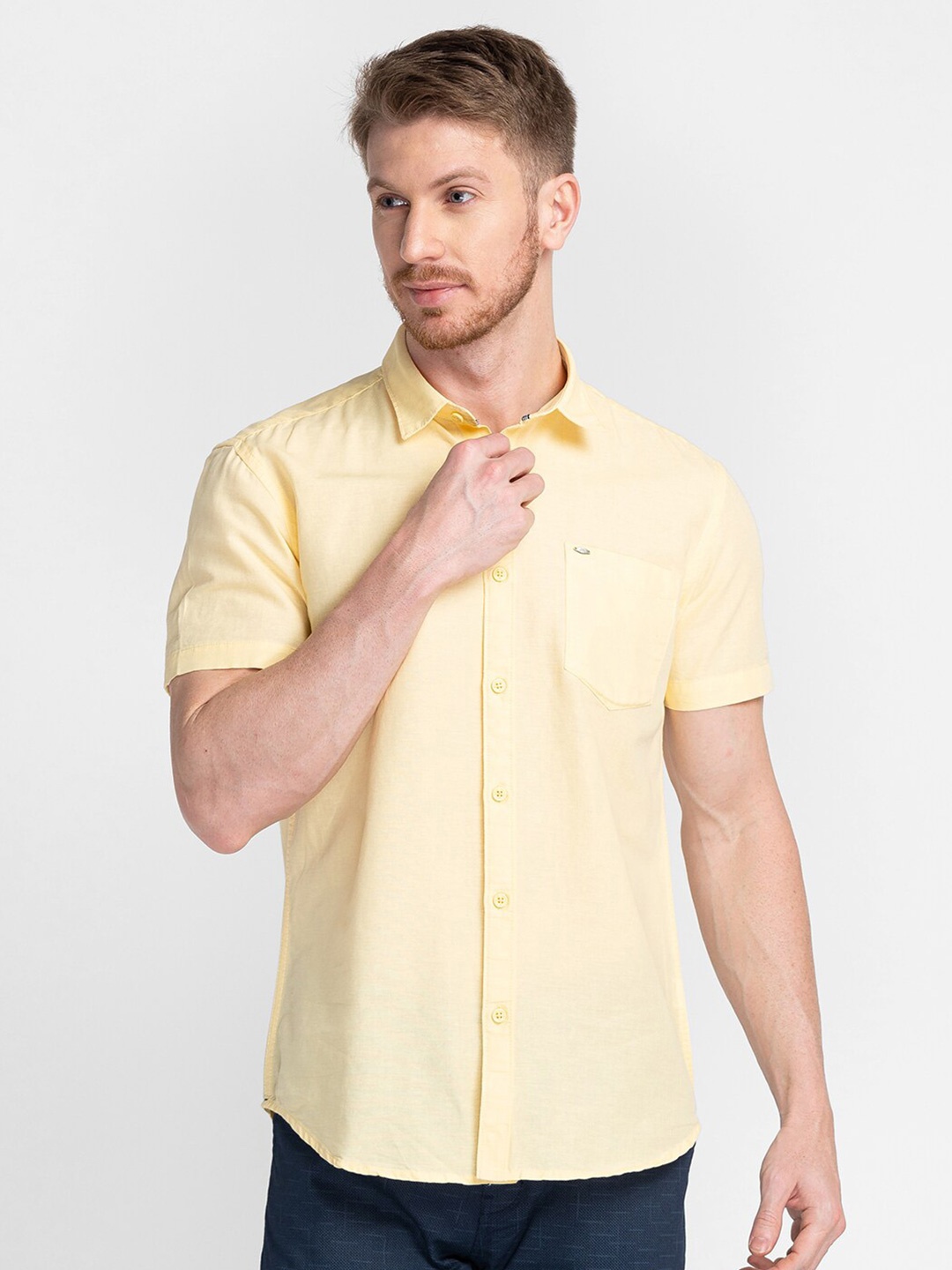 

MOZZO Classic Slim Fit Cotton Casual Shirt, Yellow