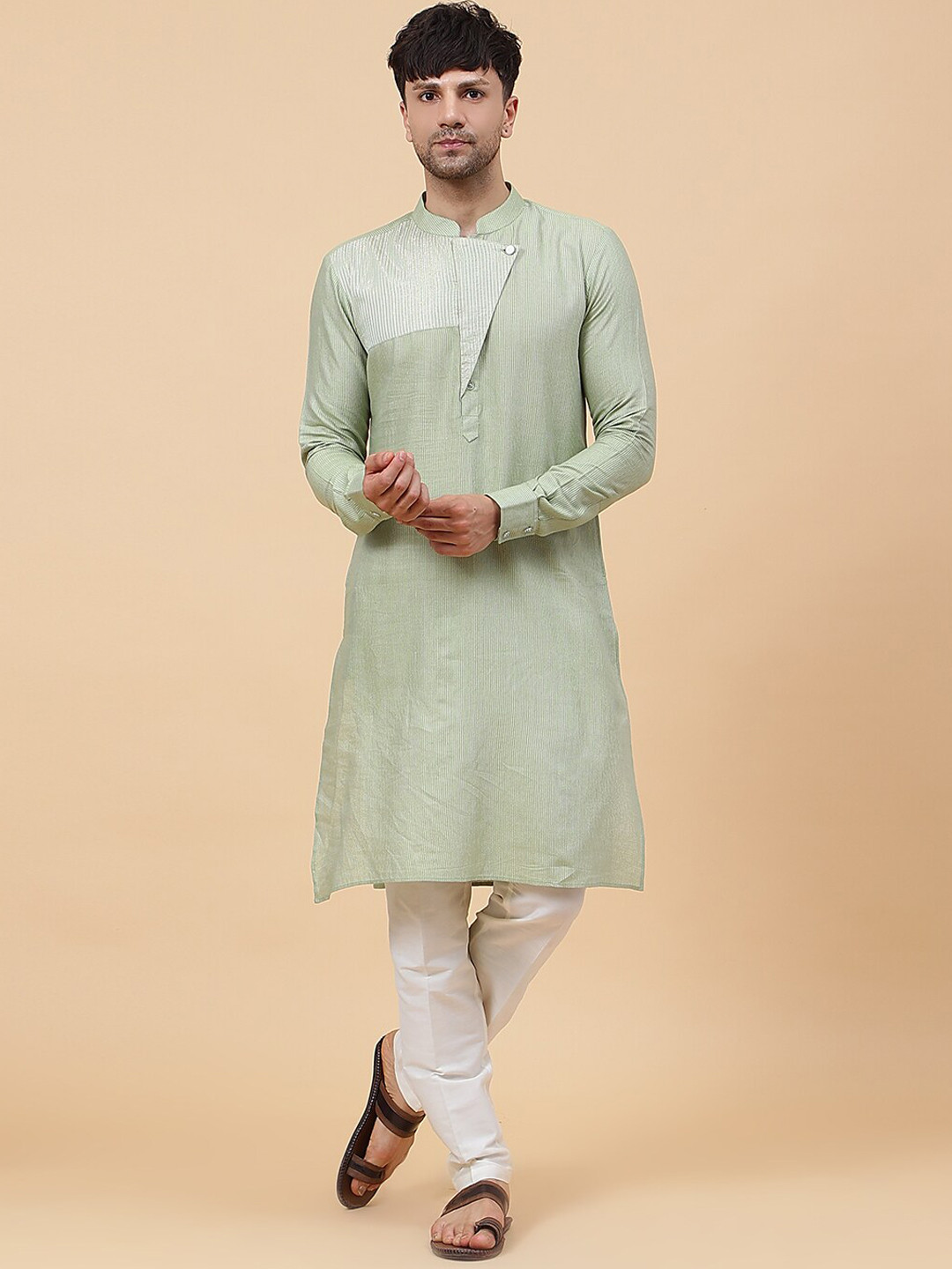

See Designs Striped Mandarin Collar Long Sleeve Cotton Kurta Set, Green