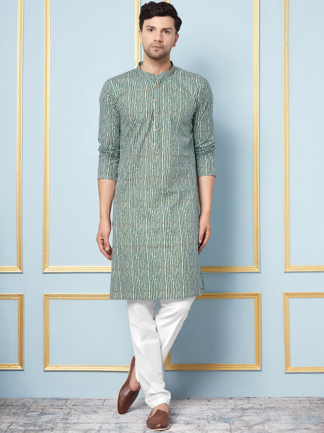 

See Designs Striped Mandrain Collar Cotton Straight Kurta Set, Green