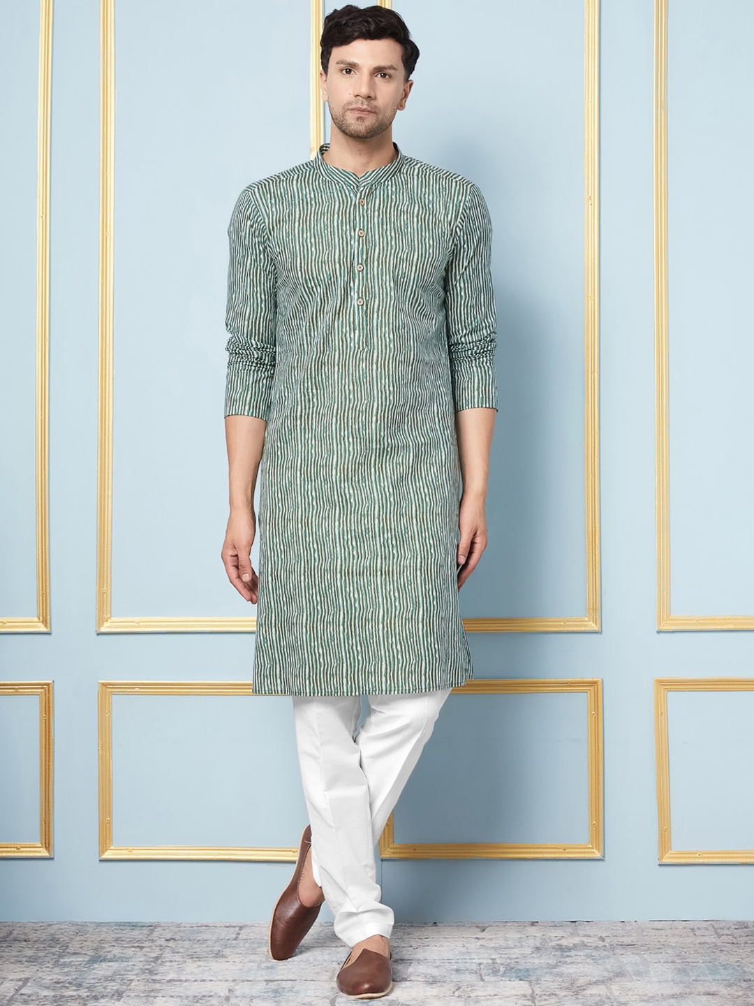 

See Designs Striped Mandarin Collar Straight Cotton Kurta, Green