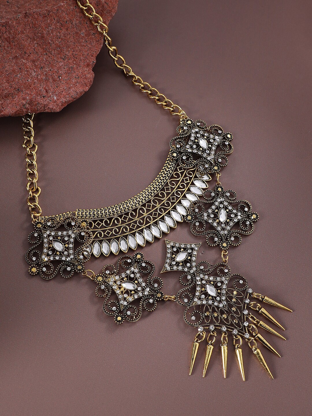 

SOHI Gold-Plated Necklace