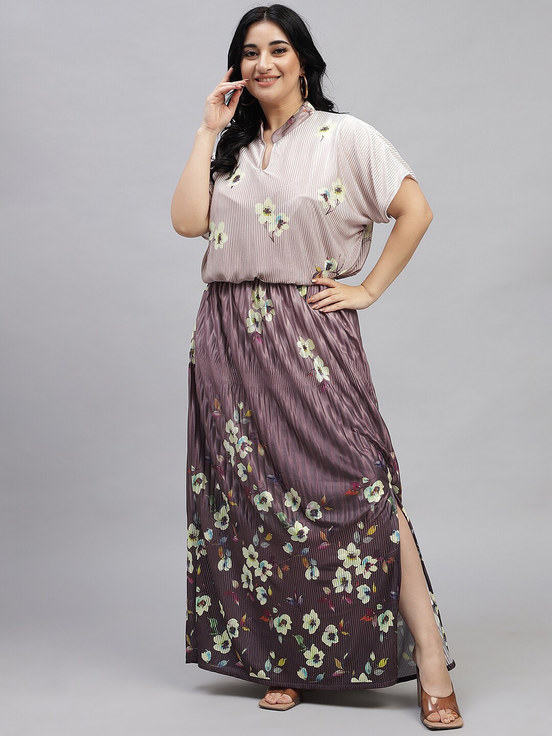 

Curvy Lane Floral Printed Top & Skirt, Beige