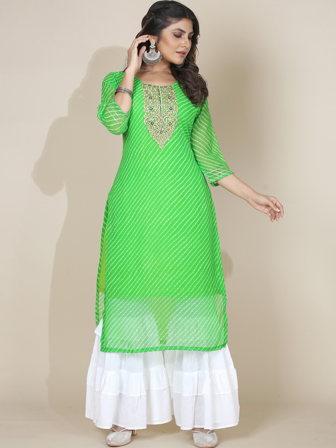 

STYLE SAMSARA Leheriya Printed Georgette Kurta, Green