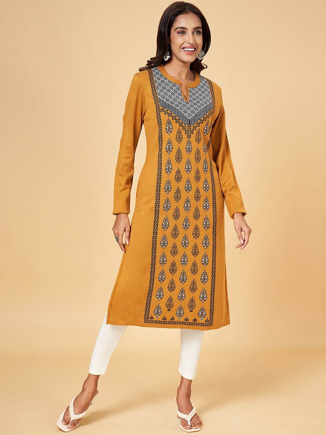 

RANGMANCH BY PANTALOONS Mandarin Collar Ethnic Motifs Woven Design Straight Kurta, Yellow