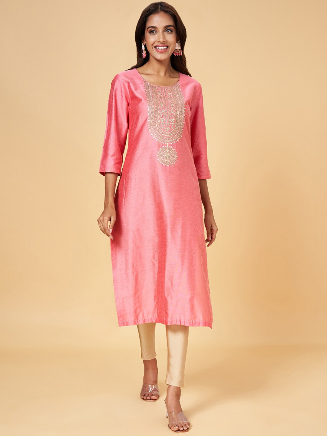 

RANGMANCH BY PANTALOONS Thread Work Detail Straight Kurta, Coral