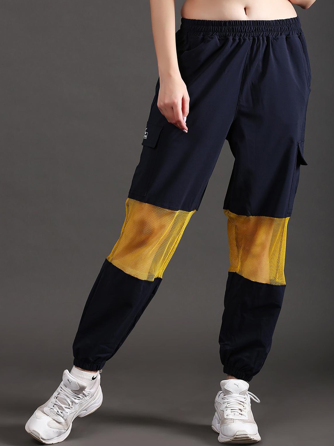 

The Dance Bible Women Colorblocked With Mesh Panel Anti Odour Joggers, Navy blue