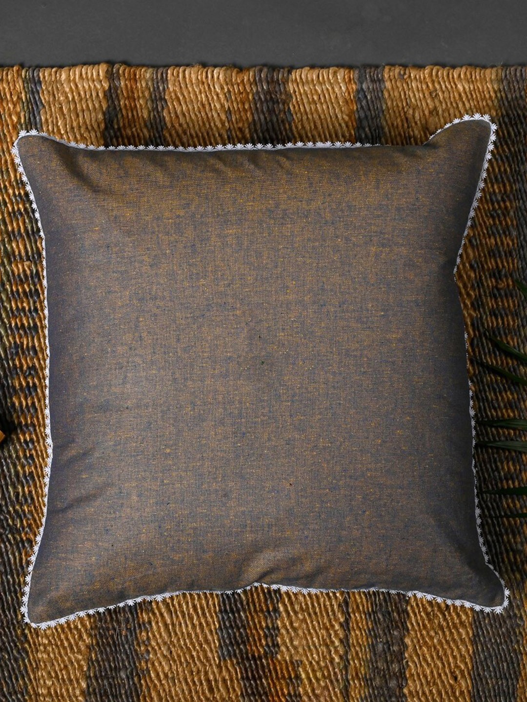 

OUSSUM Brown & White 5 Pieces Square Cushion Covers