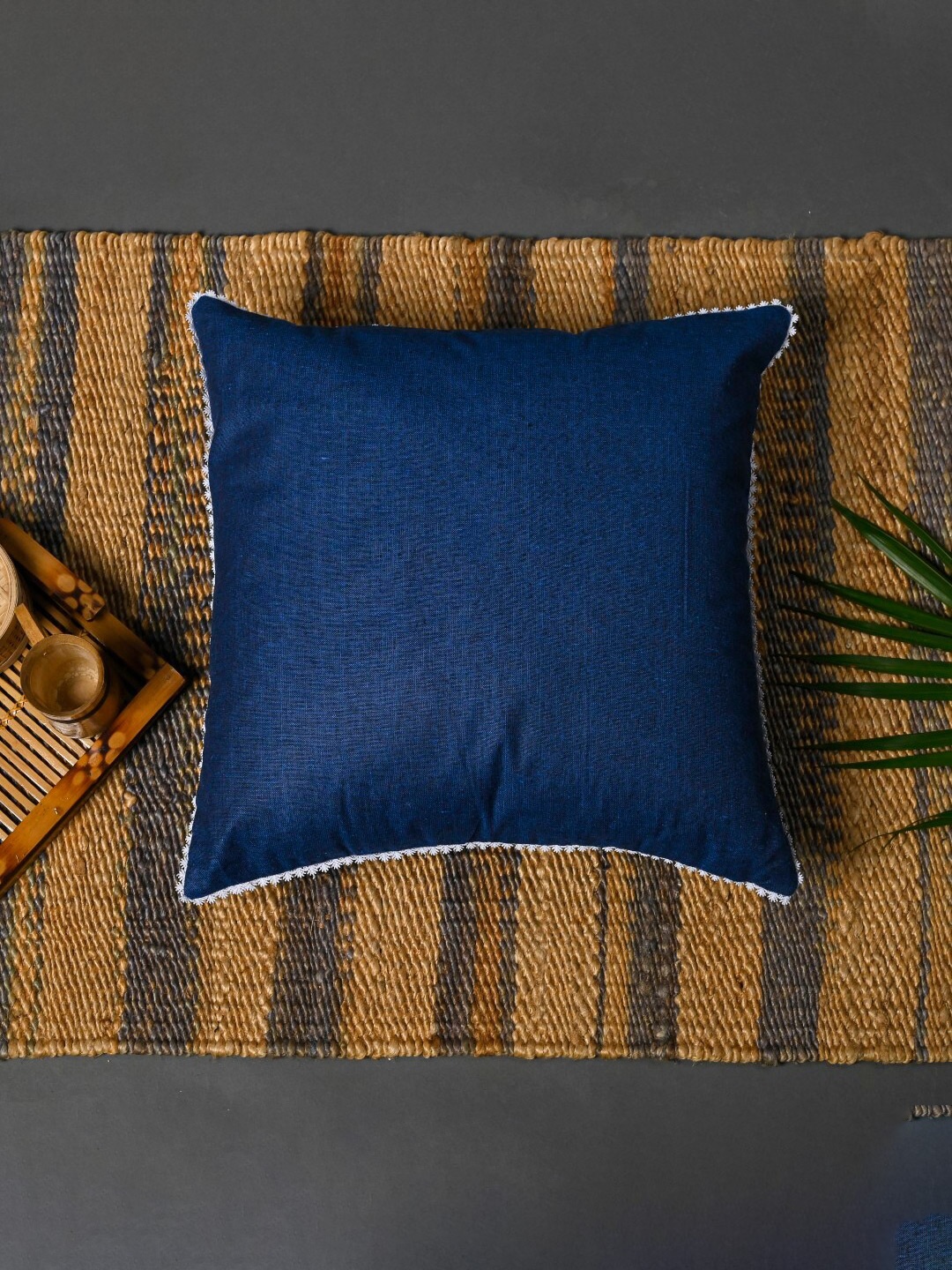 

OUSSUM 5 Pieces Blue & White Cotton Square Cushion Covers