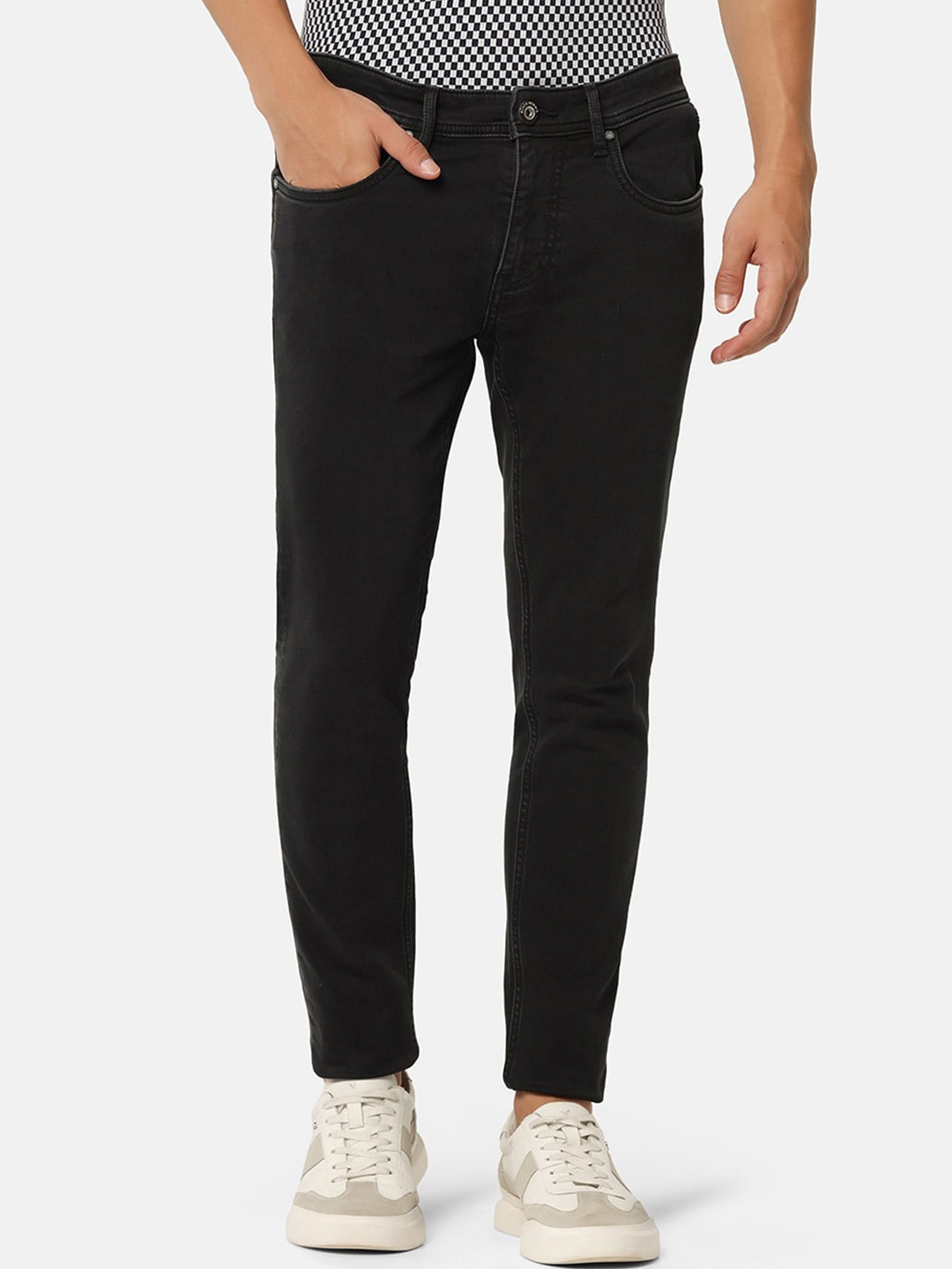 

Blackberrys Men Urban Clean Look Skinny Fit Low-Rise Jeans, Black