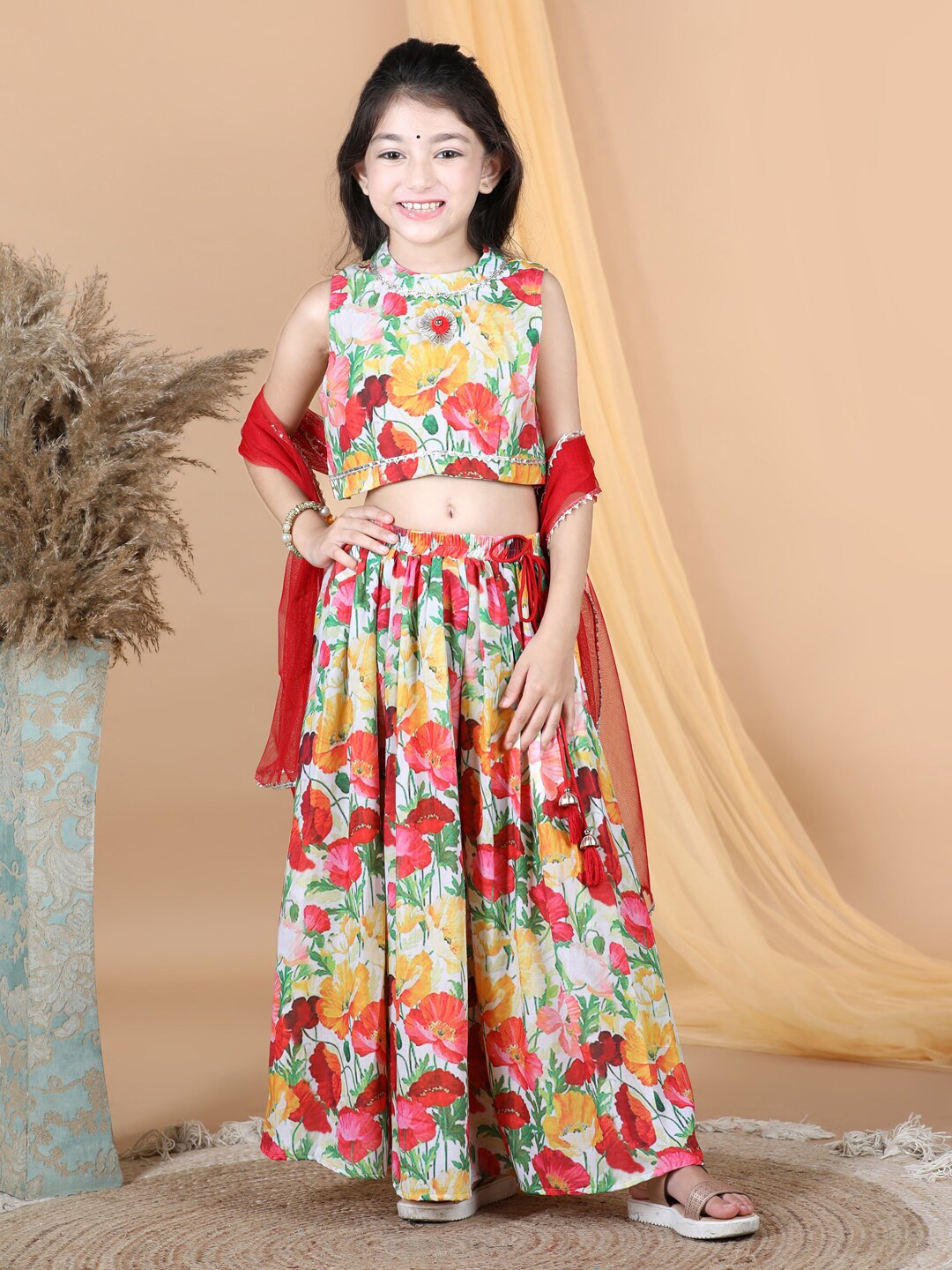 

AWW HUNNIE Girls Floral Printed Ready to Wear Lehenga & Blouse With Dupatta, Red