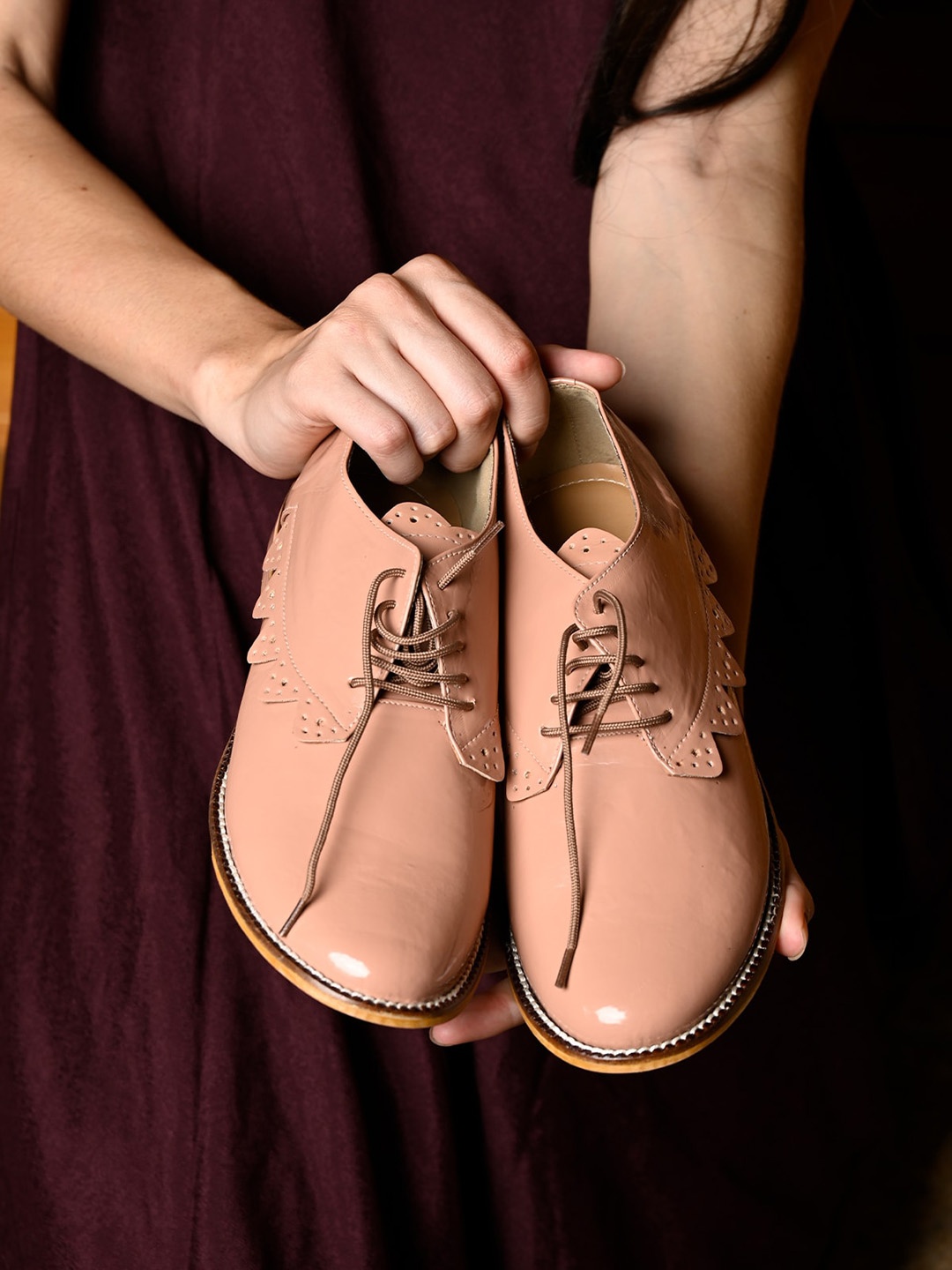 

ODETTE Women Round Toe Lace-Up Derbys, Pink