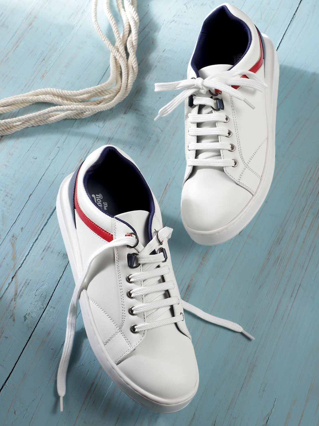 

The Roadster Lifestyle Co. Women Round-Toe Woven Design Sneakers, White