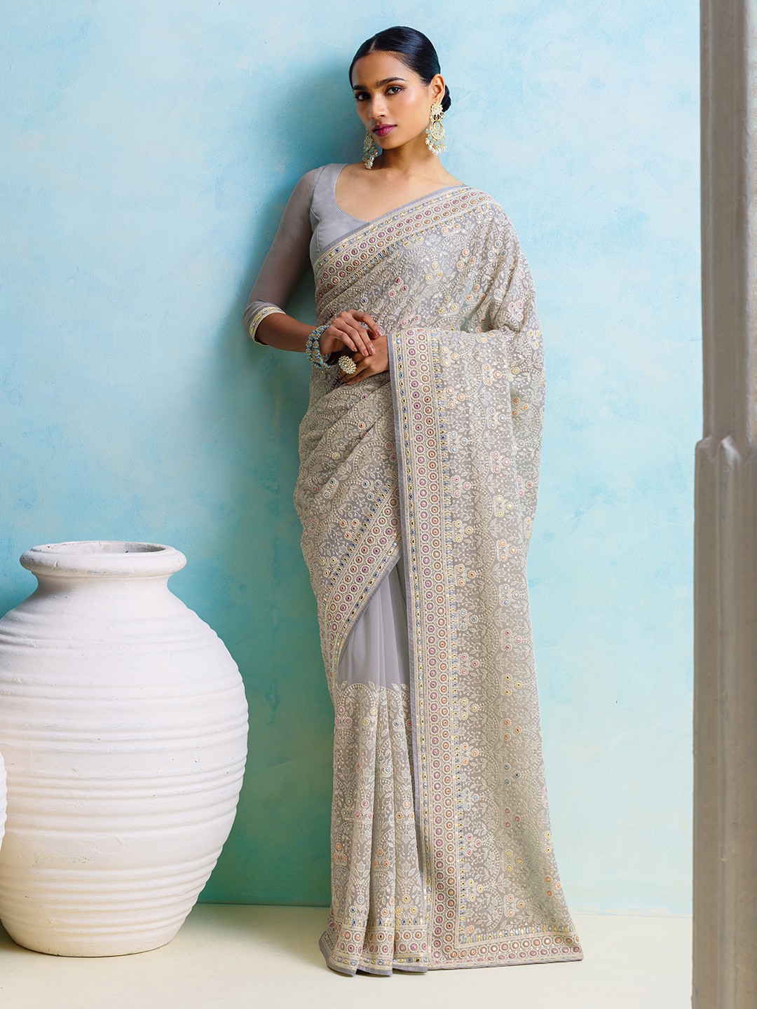 

Soch Floral Embroidered Saree, Grey