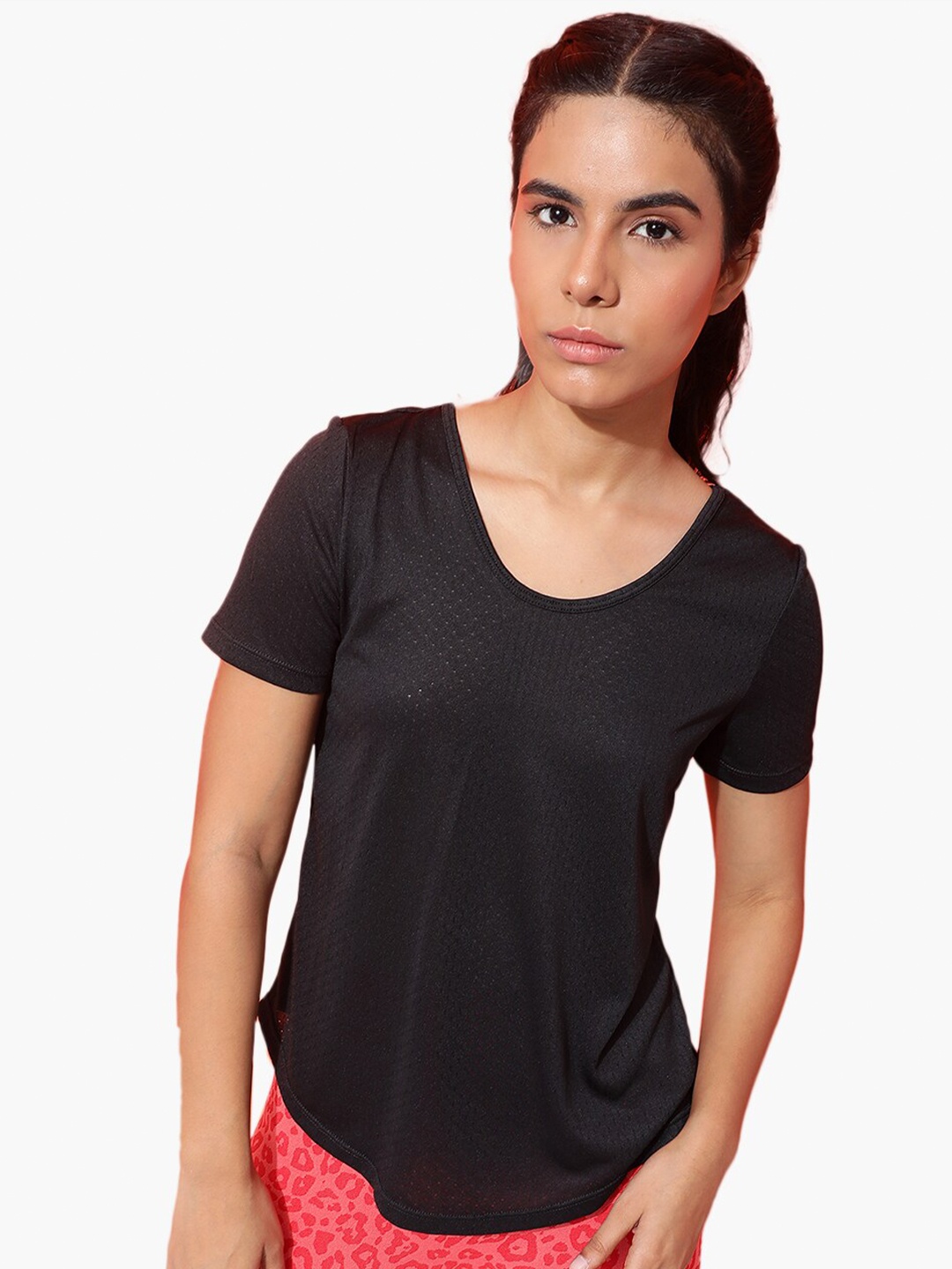 

Virgio Round Neck Short Sleeve Regular T-shirt, Black