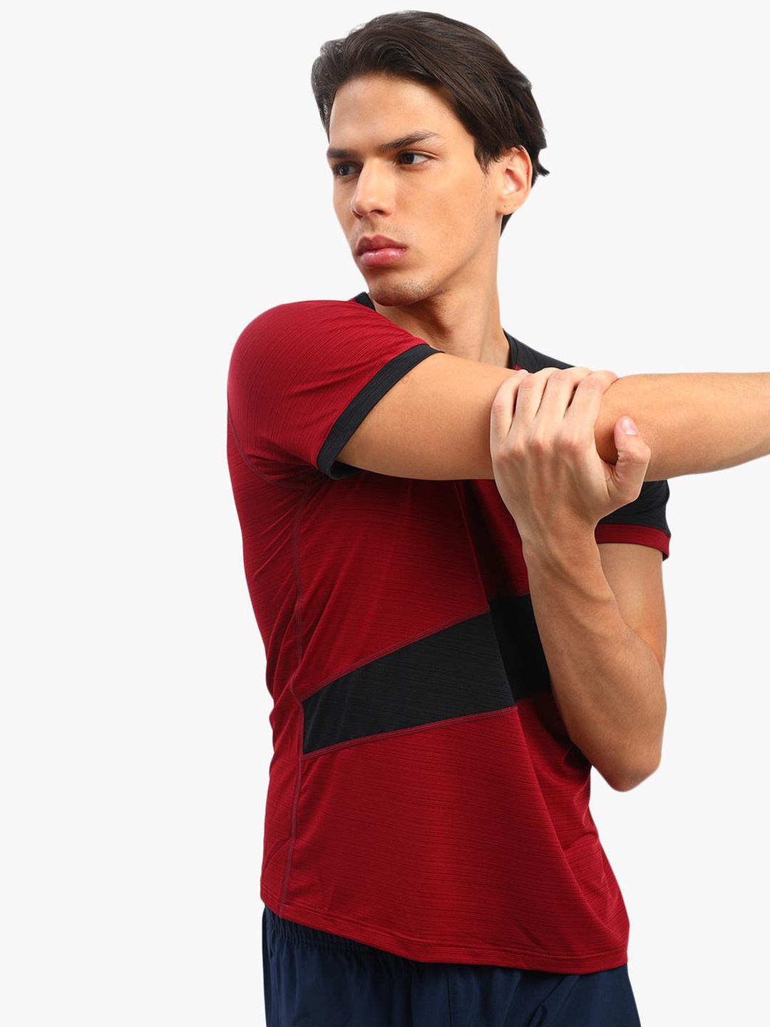 

Virgio Colourblocked Raglan Sleeves T-Shirt, Maroon