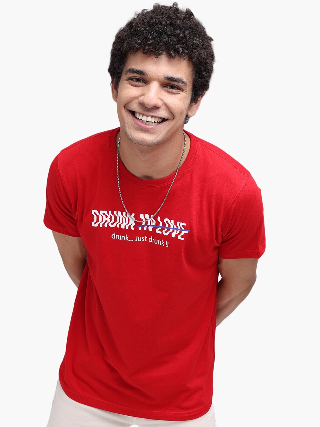 

Virgio Typography Printed Round Neck Cotton T-shirt, Red