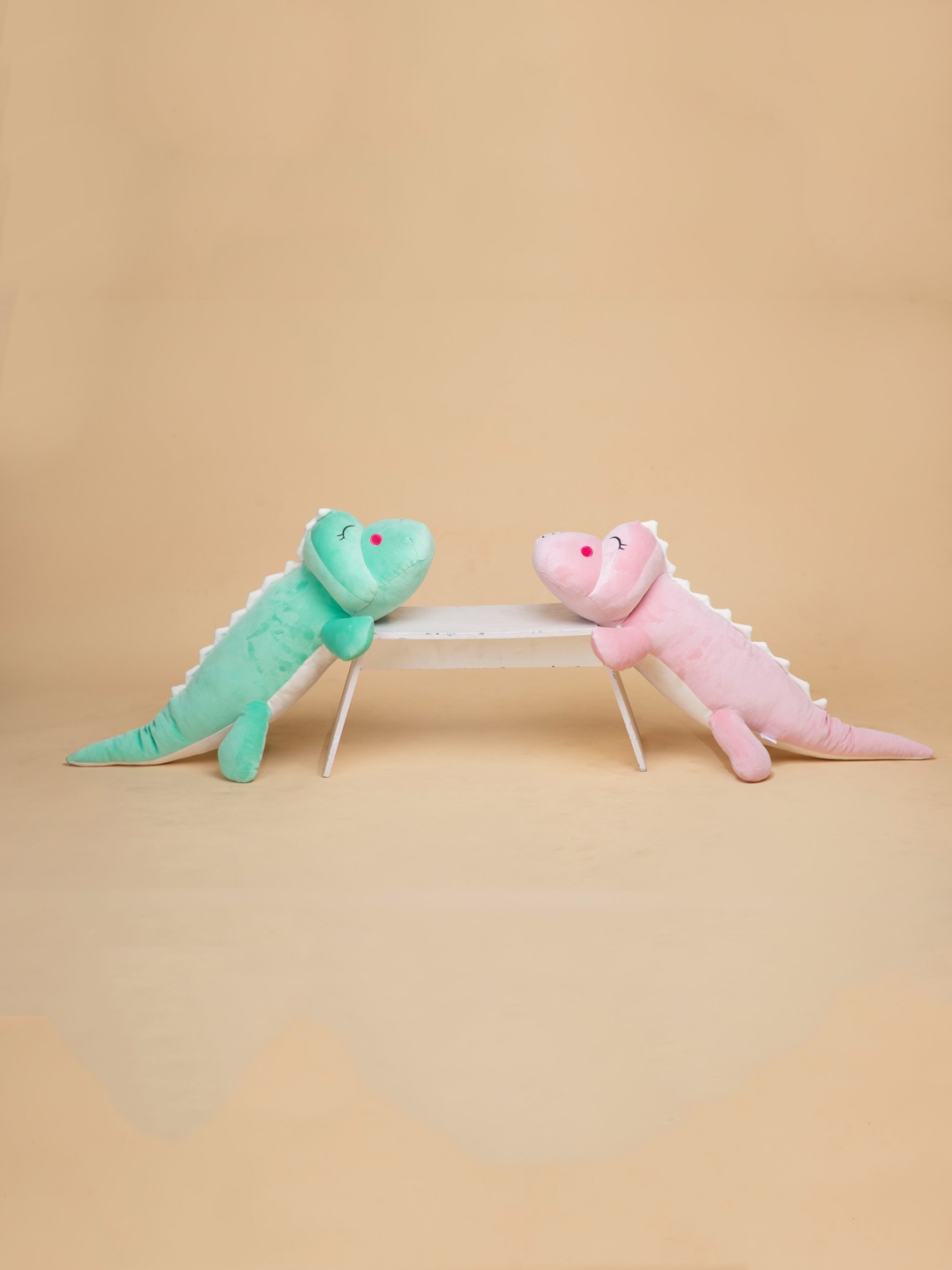 

lAZY BABY Kids Crocodile Velvet Skin-Friendly Soft Toy, Green