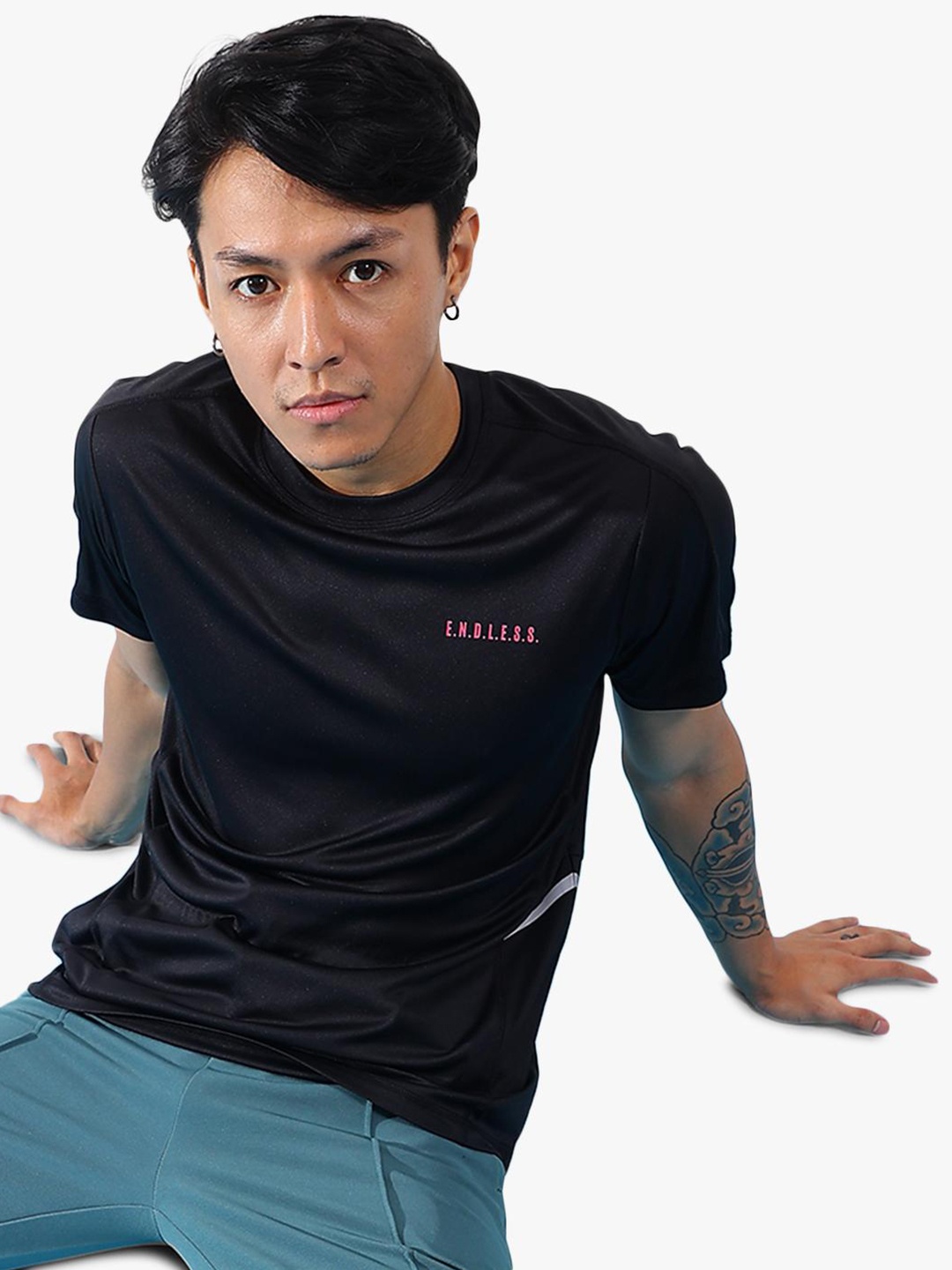 

Virgio Round Neck T-shirt, Black