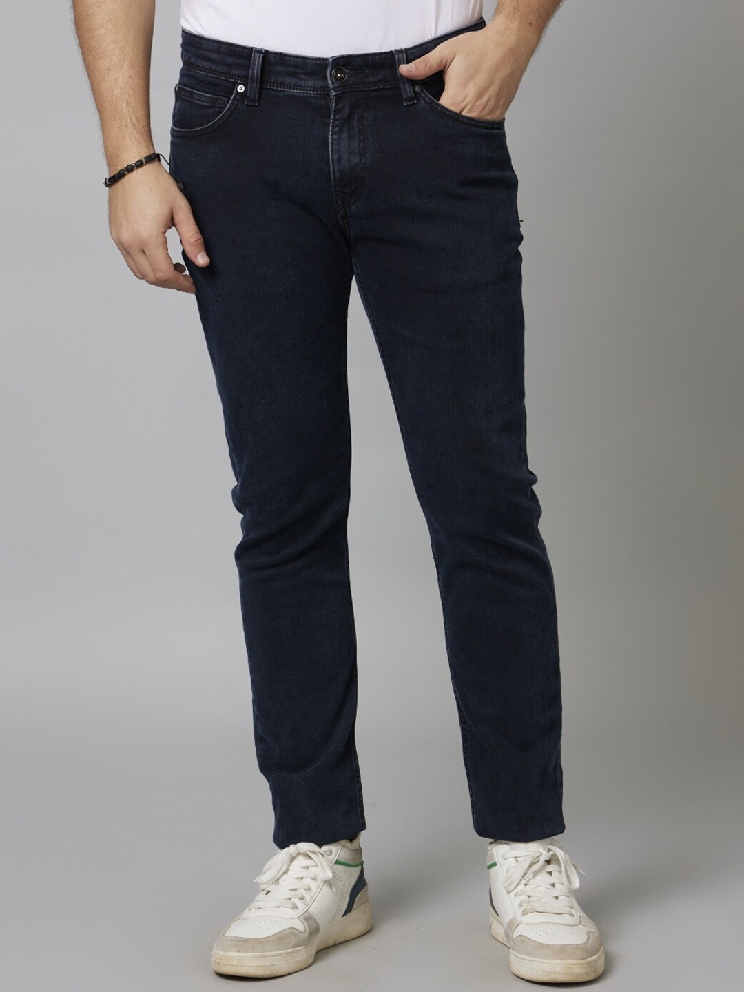

Celio Men Jeans Clean Look Stretchable Cotton Jeans, Black