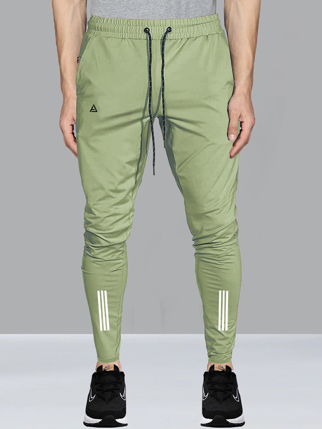 

AVOLT Men Slim-Fit Rapid-Dry Track Pants, Green