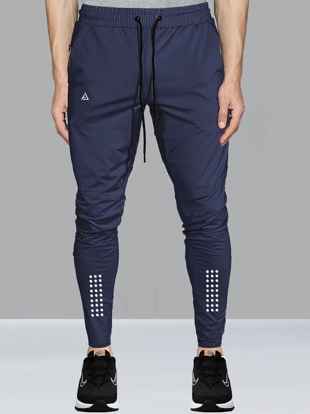

AVOLT Men Slim-Fit Rapid-Dry Track Pants, Navy blue