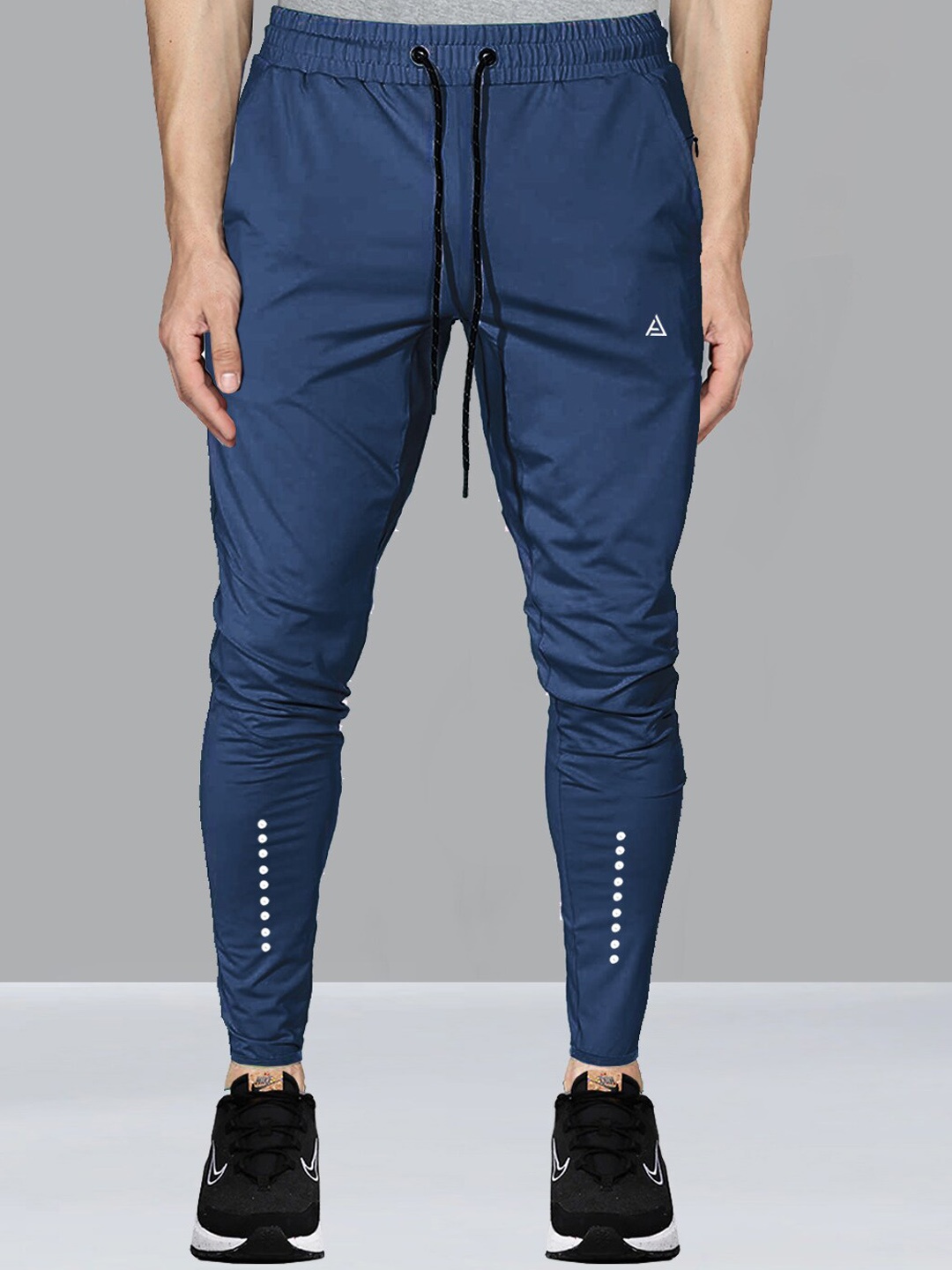 

AVOLT Men Mid Rise Slim-Fit Track Pants, Blue