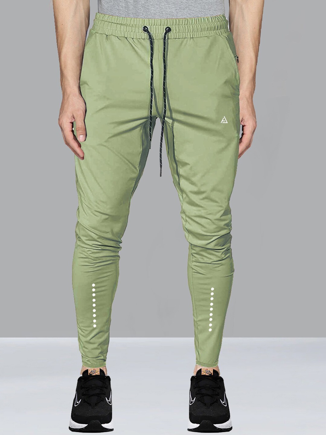 

AVOLT Men Mid Rise Slim-Fit Track Pants, Green