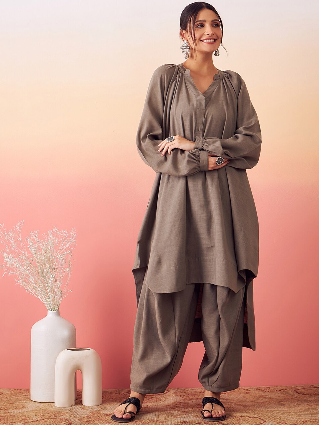 

stories of dori Mandarin Collar Linen A-Line Kurta With Salwar, Grey