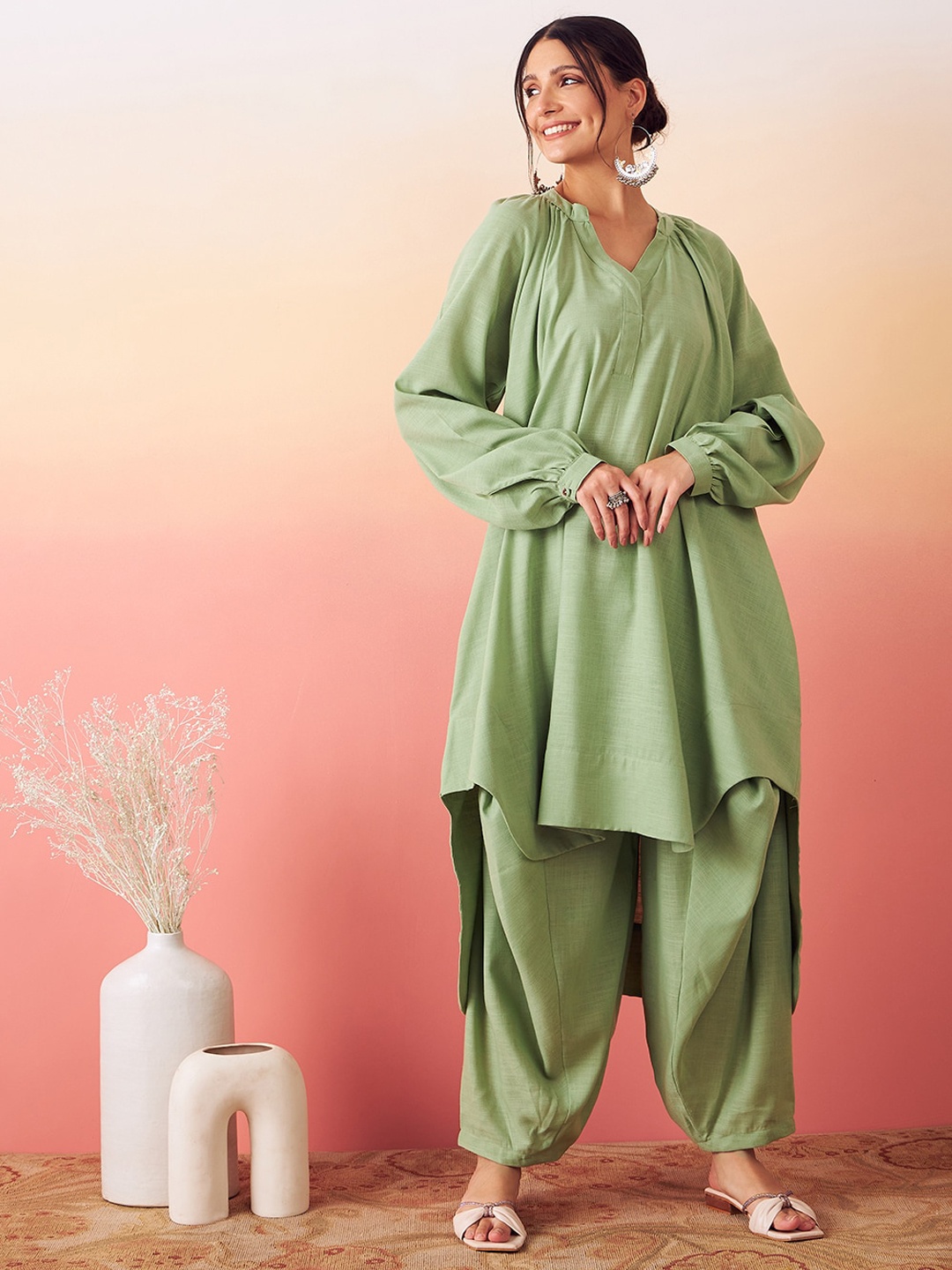 

stories of dori Mandarin Collar Puff Sleeves A-Line Kurta With Salwar, Green