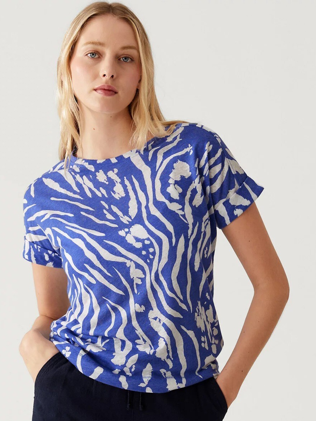 

Marks & Spencer Abstract Printed Round Neck T-shirt, Blue