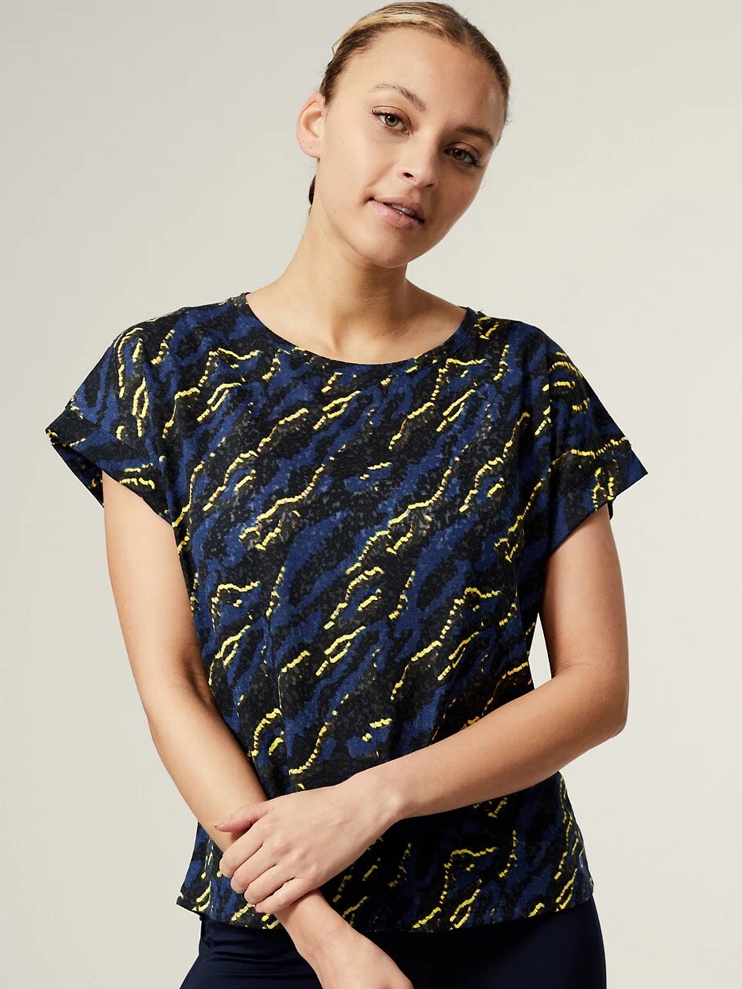 

Marks & Spencer Abstract Printed Extended Sleeves T-shirt, Black