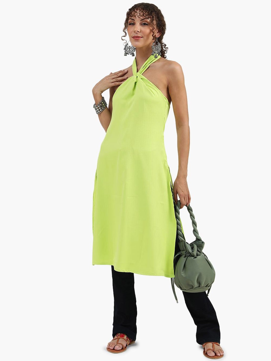 

Virgio Halter Neck Sleeveless Straight Fusion Kurta, Green